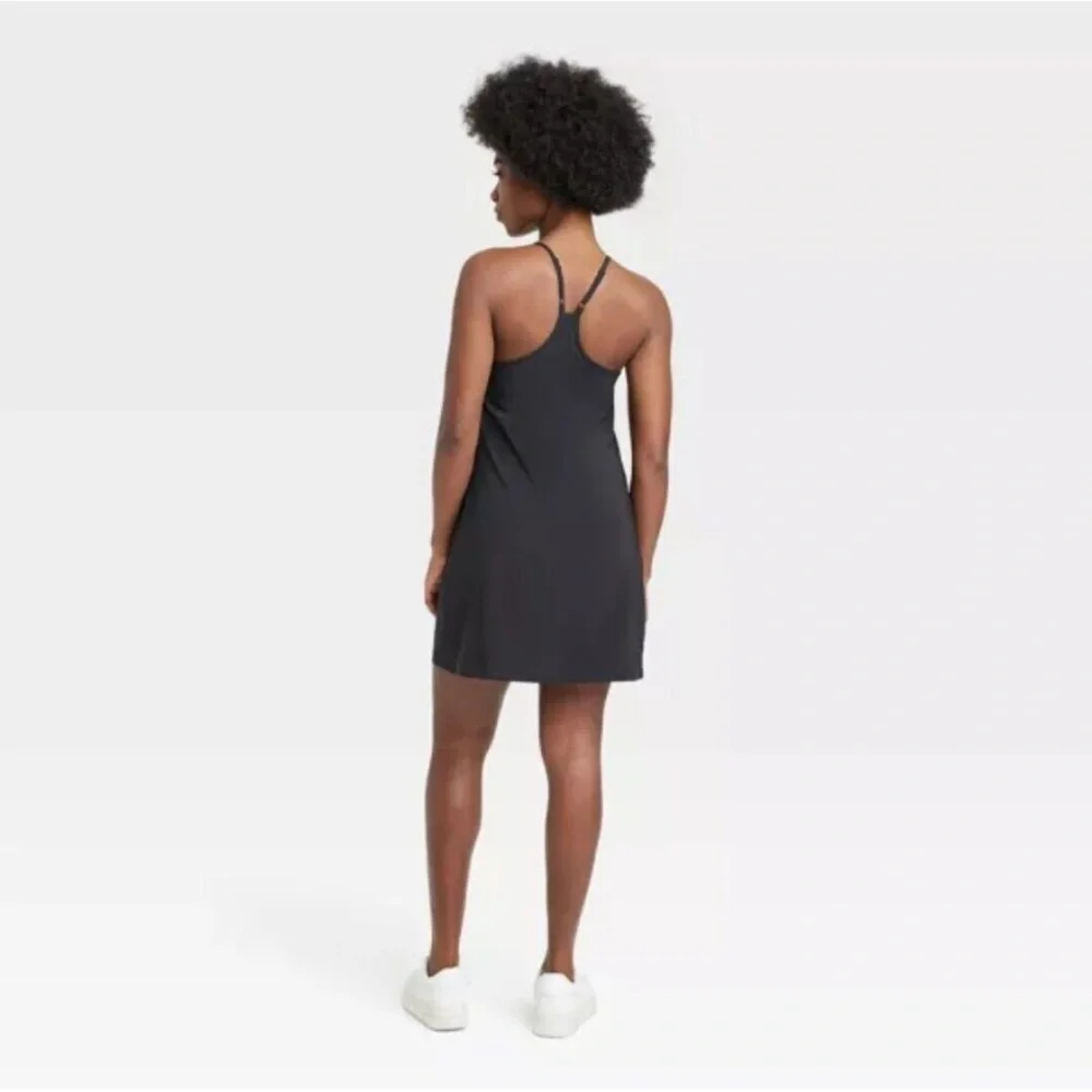 Women’s Flex Strappy Active Dress.    Black.   S